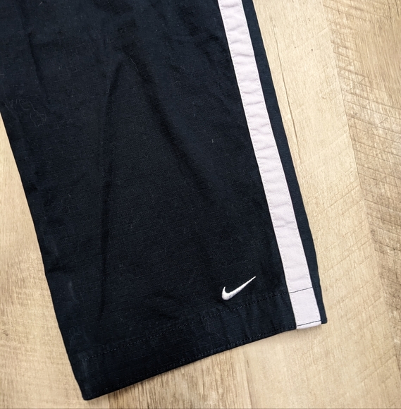 Nike Navy Blue Windbreaker Capris Lavender Stripe Women's Size Small - Picture 4 of 9